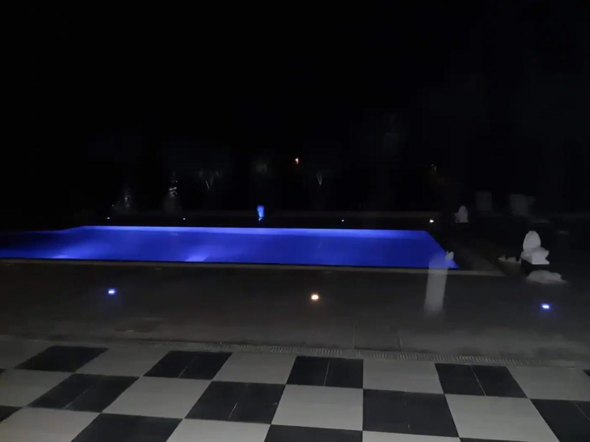 The Pervoli Studio - Pool - Close To Beach ラルナカ エクステリア 写真