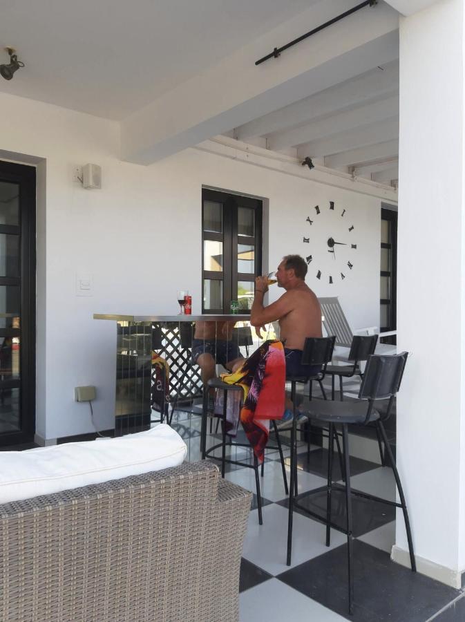 The Pervoli Studio - Pool - Close To Beach ラルナカ エクステリア 写真